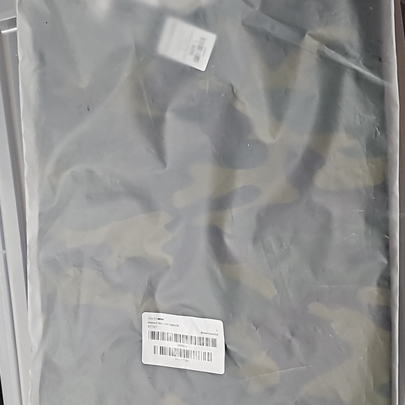 ๐FASHION NOVA Camo Leggin Set in Brown/Green Camo - Picture 7 of 11